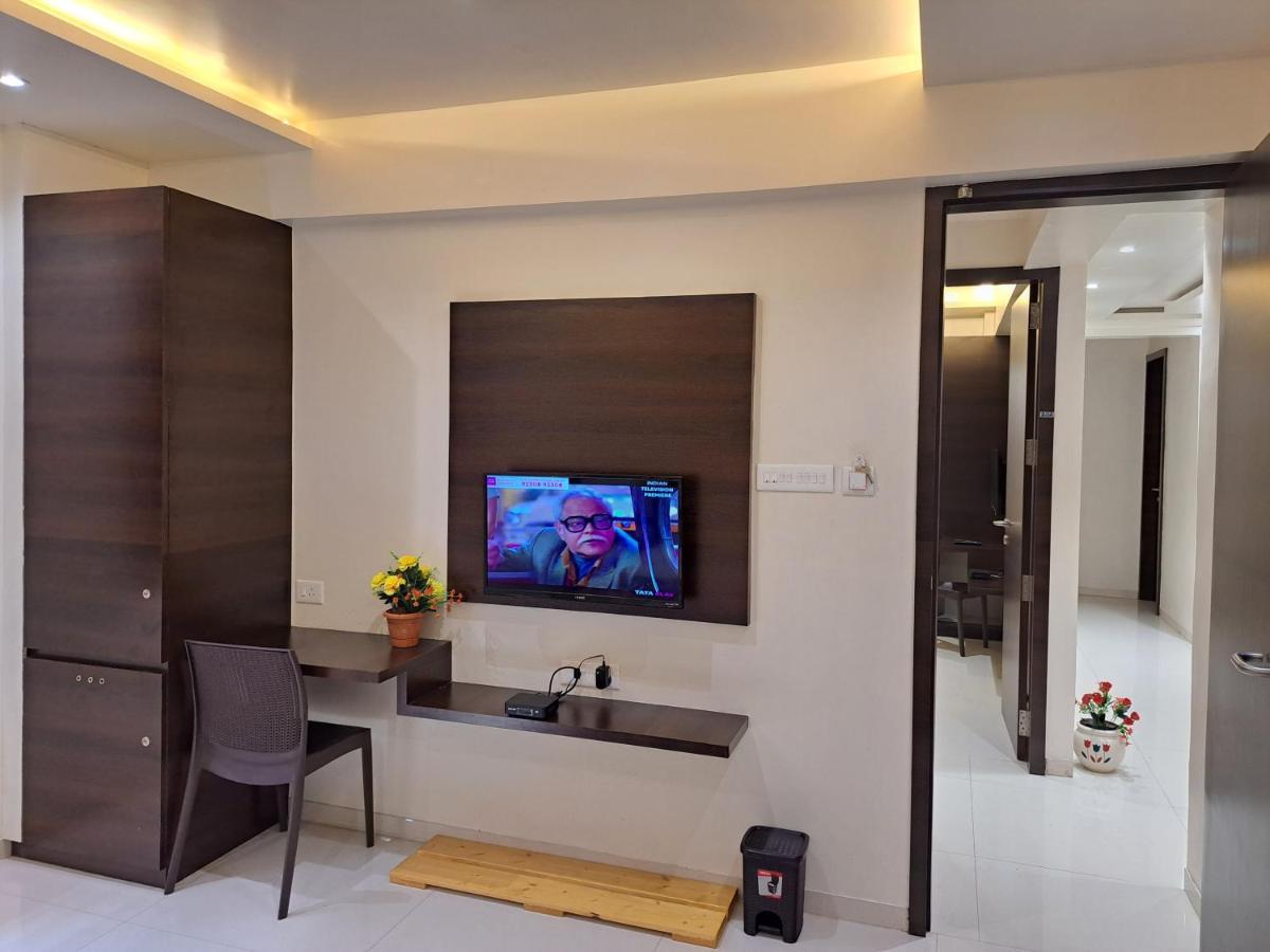 Hotel Bouquet Residency Nashik Zewnętrze zdjęcie
