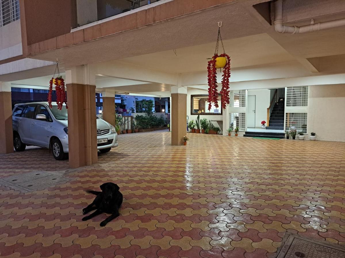 Hotel Bouquet Residency Nashik Zewnętrze zdjęcie