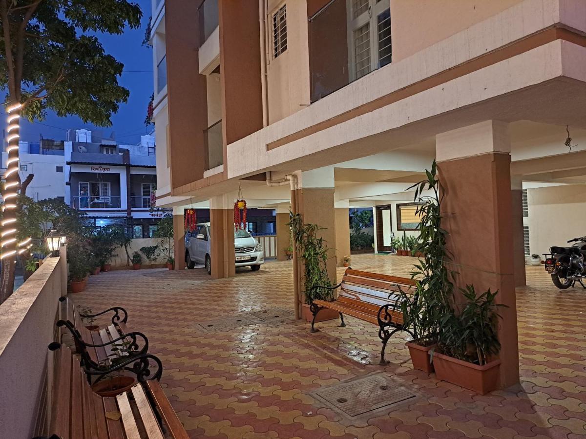 Hotel Bouquet Residency Nashik Zewnętrze zdjęcie
